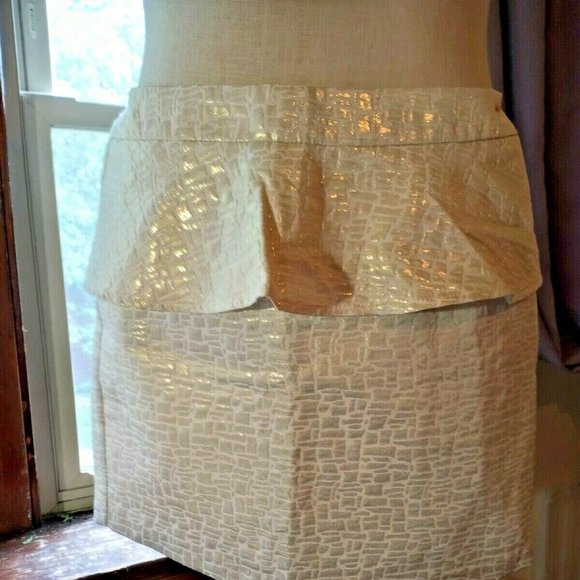 FOREVER 21 NWT -PEPLUM SKIRT - SHORT MINI CREAM/GO - Picture 1 of 11
